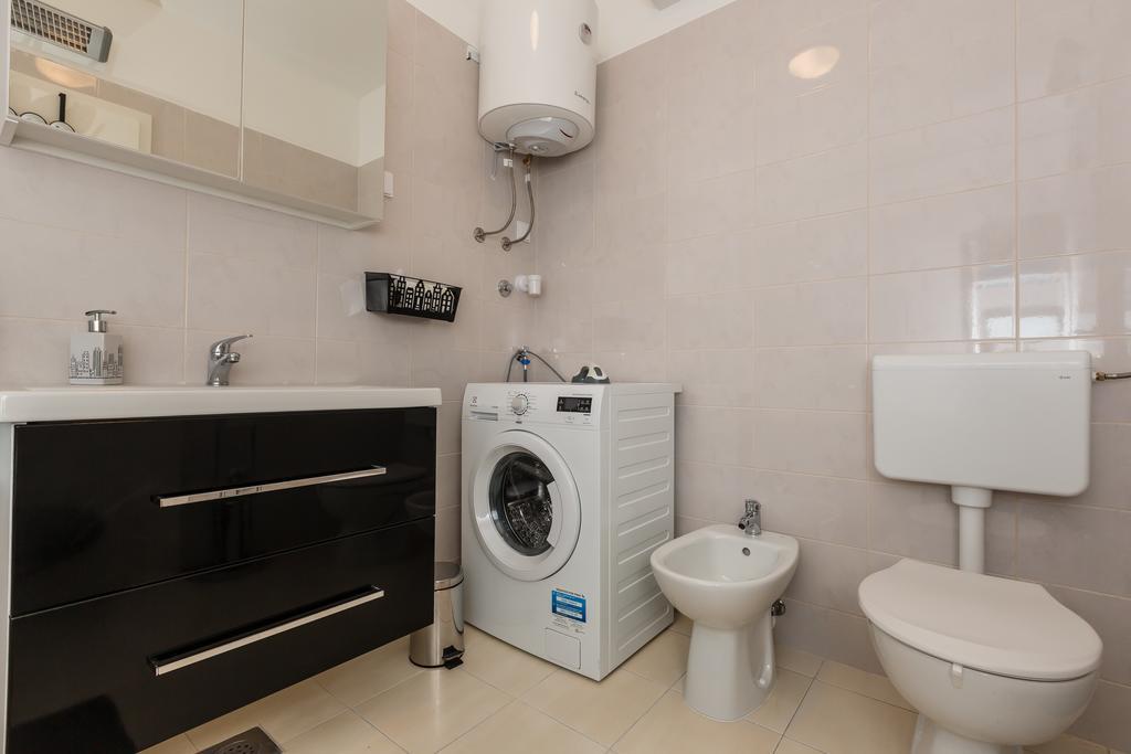 Sky Split Apartment מראה חיצוני תמונה